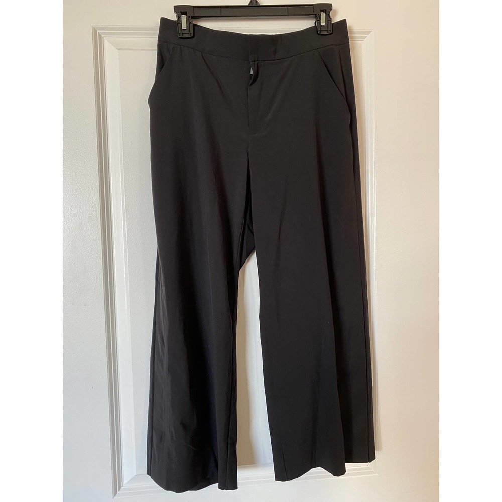 Athleta Women's 4 Tribeca Crop Pant Black